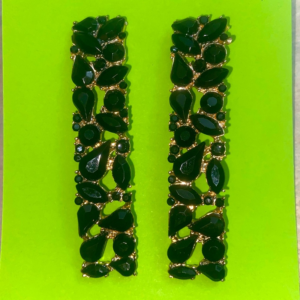5/$10❤️❤️❤️Vintage 90s Black Dangle Rhinestoned Earrings